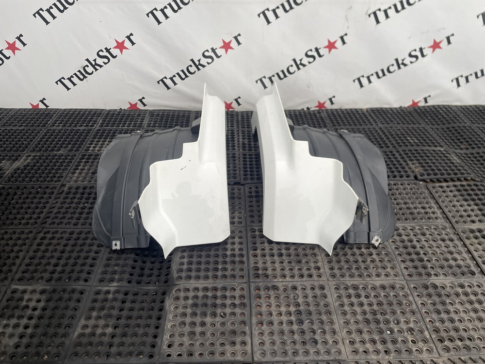 Комплект крыльев передних верхних 2023г.