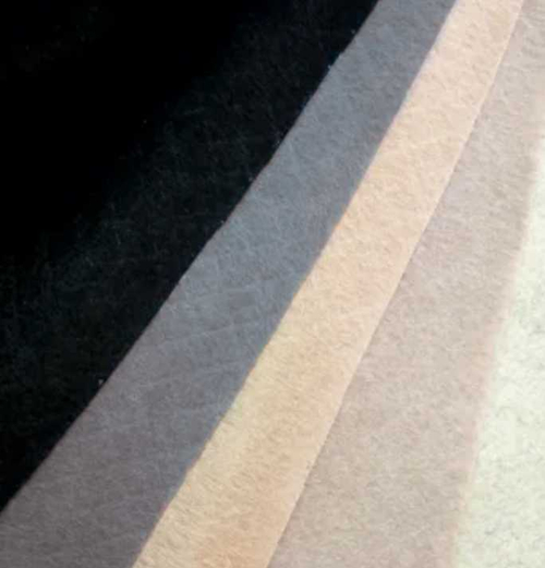 ФАЙБЕРТЕКС c тиснением ромб, ширина 1,6 м, пл. 140гр/м2