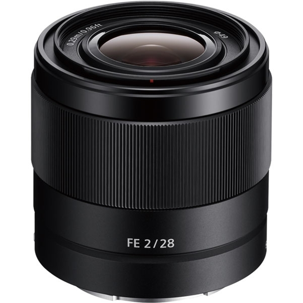 Объектив Sony FE 28mm f/2 (SEL28F20), черный