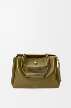 Loewe Большая сумка Madrid из мягкой телячьей кожи, оливковый