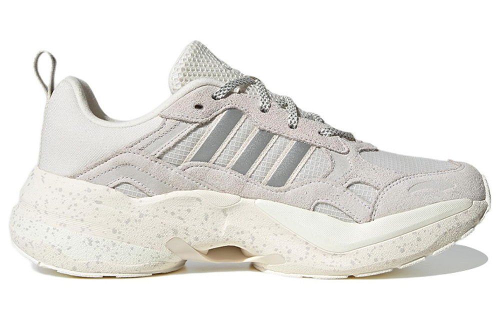 Кроссовки Adidas Maxxcetus