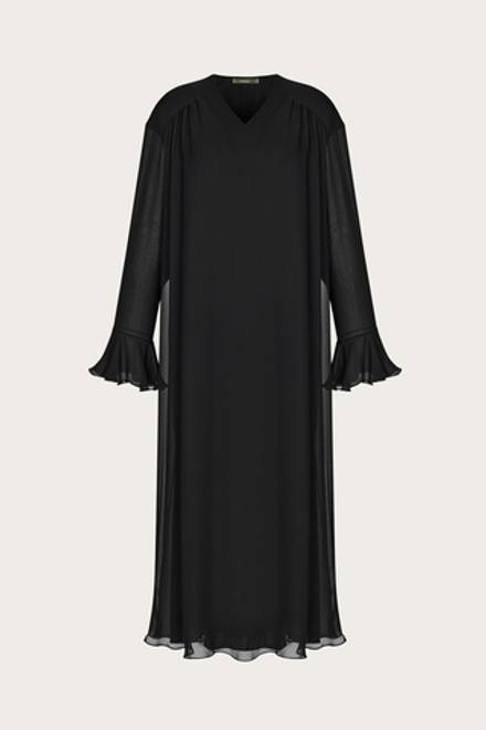 ПЛАТЬЕ ИЗ ЧЕРНОГО ШЕЛКА С АЖУРНЫМИ РУКАВАМИ