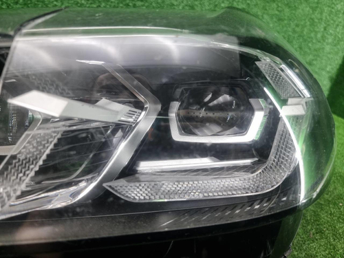 Битая Фара левая BMW X3 G01 (2021-2024) LED