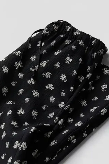 H&M Широкие брюки, черный
