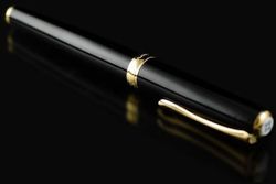 Перьевая ручка Diplomat Excellence A2 black lacquer gold M (D40203025) 3