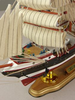 Meteor Lights Модель парусника Седов 52 см