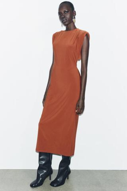 ZARA ДЛИННОЕ ПЛАТЬЕ С ПОДПЛЕЧНИКАМИ, МЕДНЫЙ
