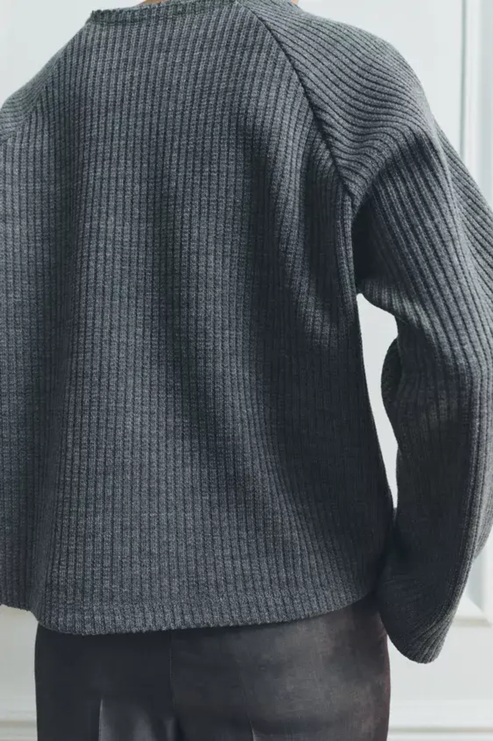 ZARA МЯГКИЙ СВИТЕР, СЕРЫЙ