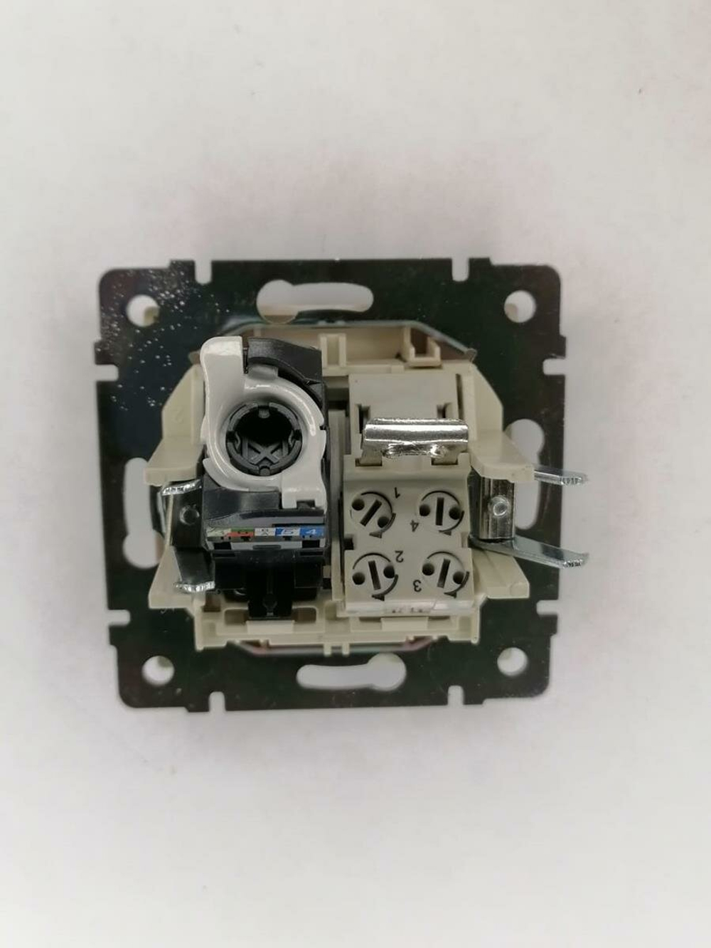 Розетка 2-я RJ-11 + RJ-45 Werkel  слоновая кость