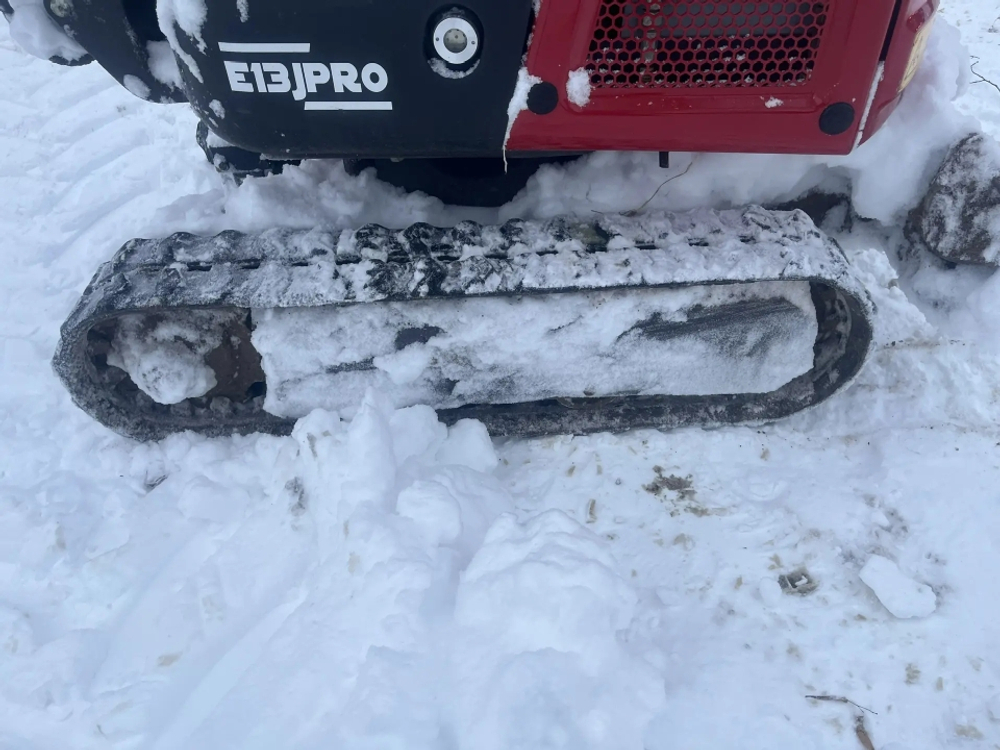 QUADTRAC E* Мини-экскаватор E13J PRO (Дизельный, 0.7 л, 14 л.с. АТ)