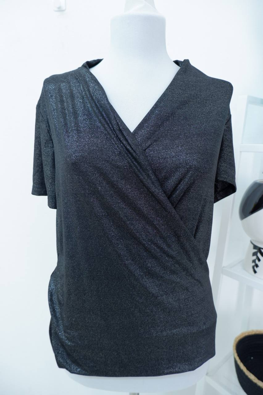 Блузка Bel&Bo блестящая 44 размер