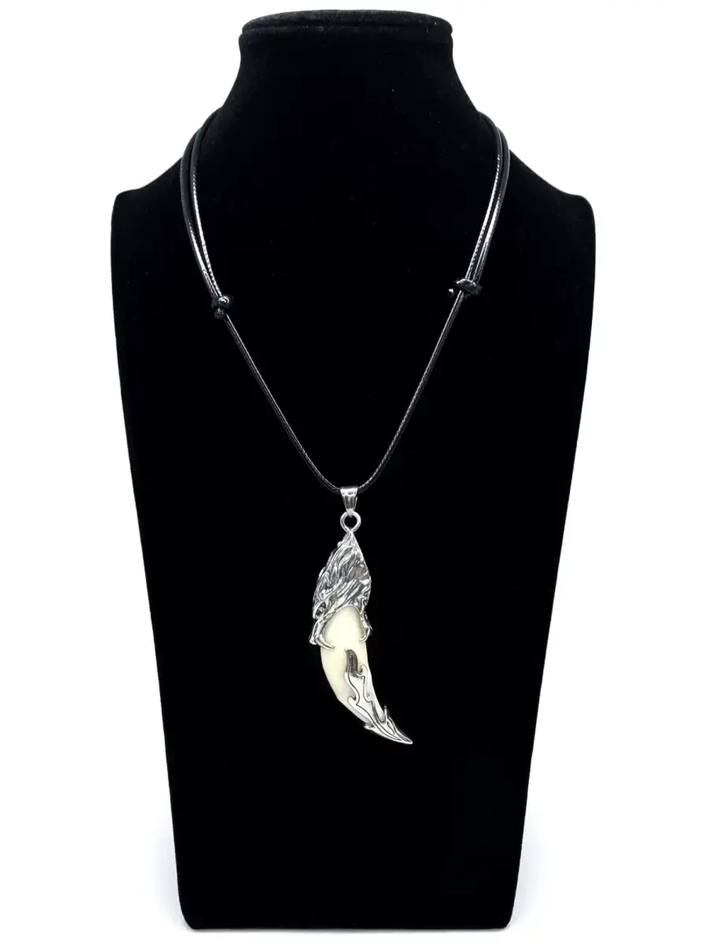 Кулон оберег амулет Настоящий Волчий Клык Зуб Волка талисман