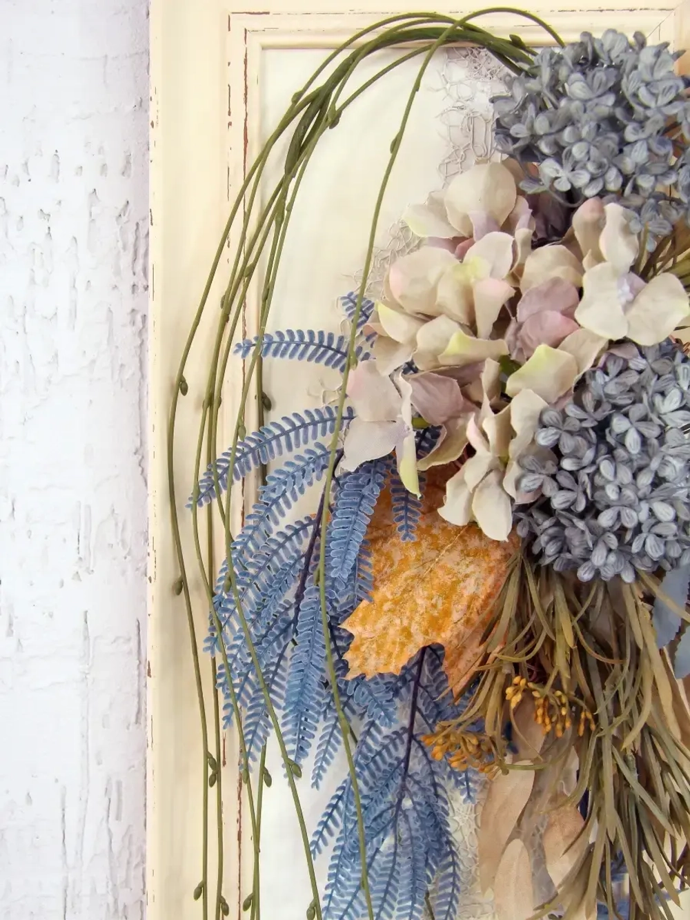 Декорация настенная