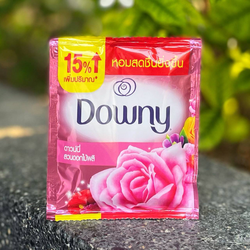 Концентрированный кондиционер для стирки белья Цветочный сад (Цветочный Аромат) Downy