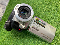 Sony HDR-UX7E
