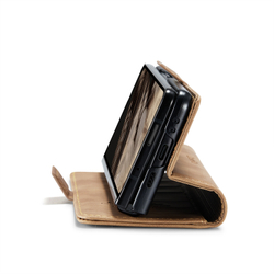 Чехол-книжка CaseMe Matte Google Pixel Fold