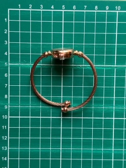 Часы-браслет кварцевые на металлическом ремешке, золотистый W0122560-06