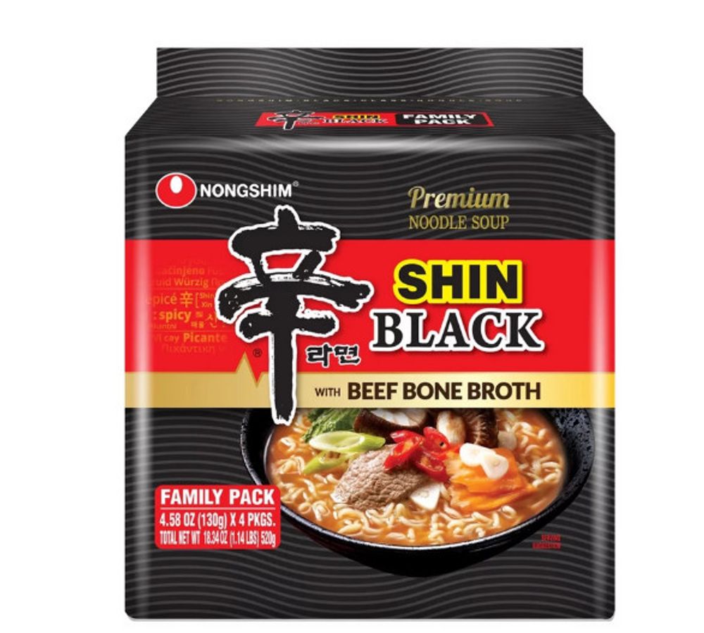 Лапша Nongshim Shin Ramyun Black Говядина и грибы 130 г 6 шт