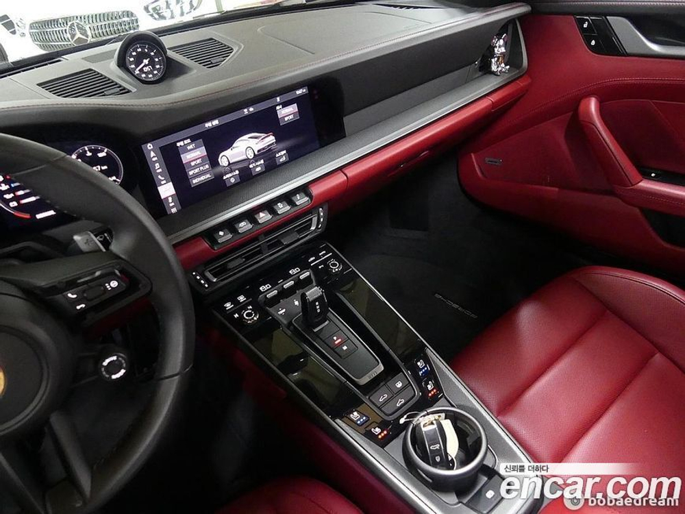 Porsche 911 (992) Carrera 4 (05.2020)