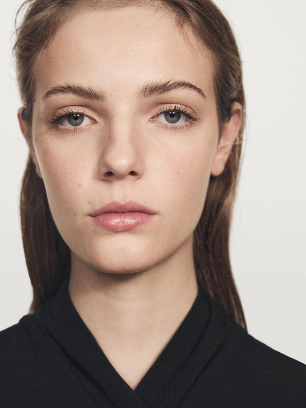 Massimo Dutti Топ без рукавов с драпировкой, черный