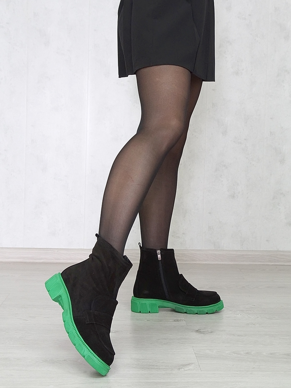 Полусапожки женские LAPYA 1571-50