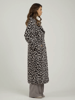 Шуба чебурашка искусственная тедди, белый леопард, SilverFox