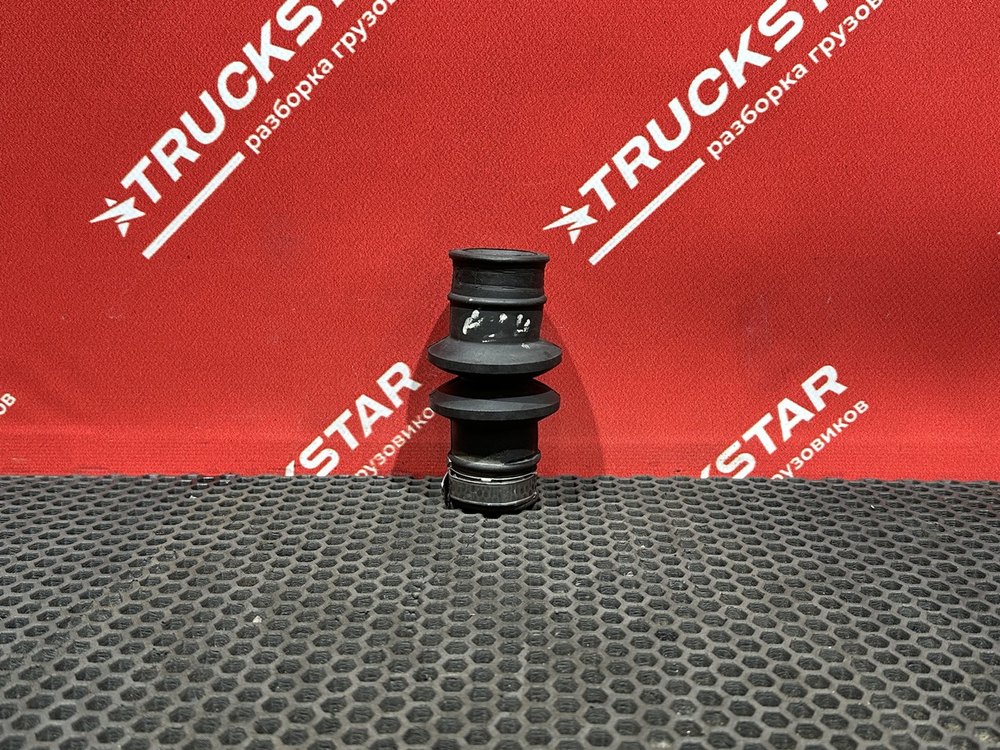 Патрубок компрессора