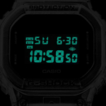 Японские наручные часы Casio G-SHOCK DW-5600SKE-7ER с хронографом