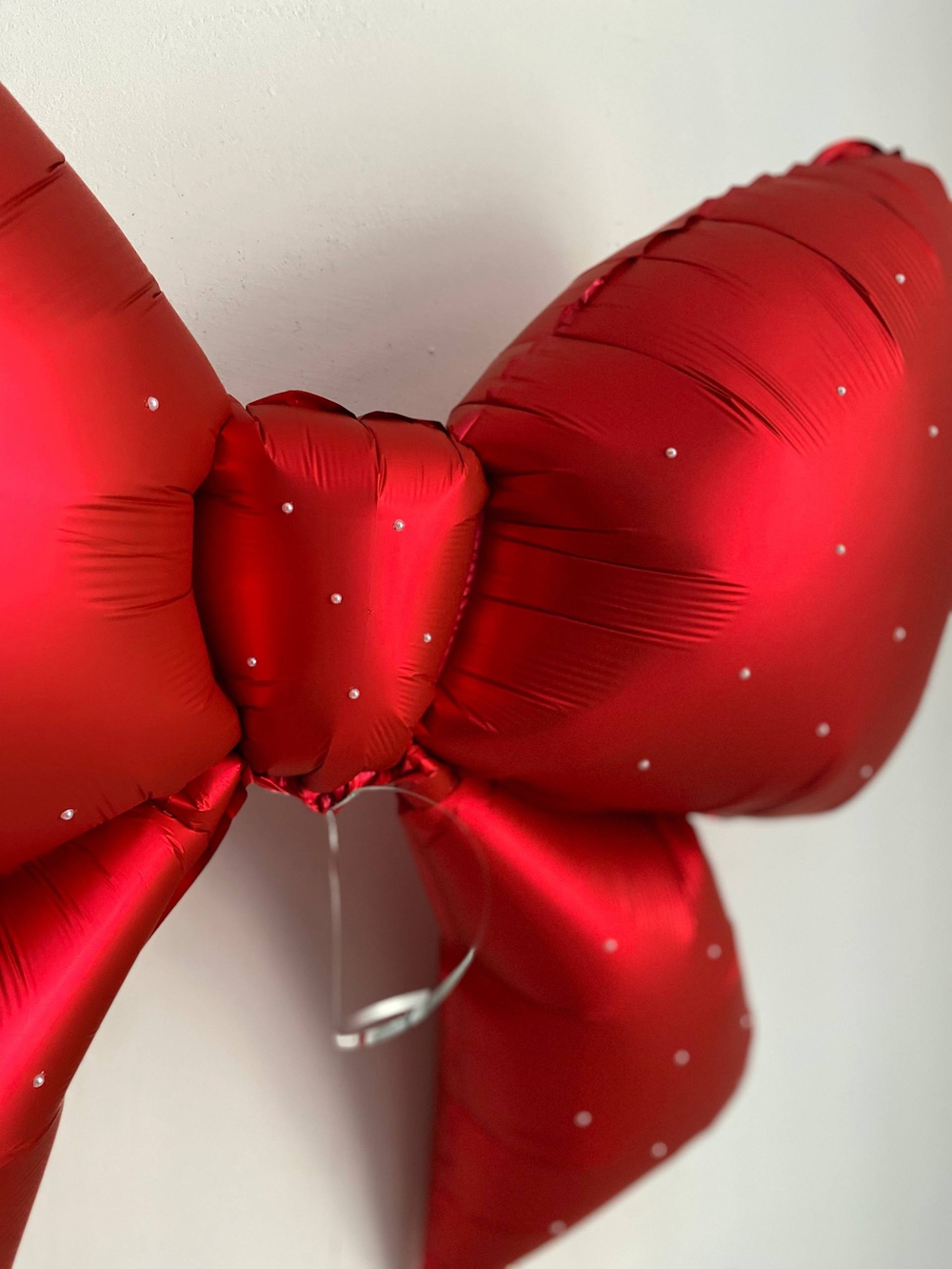 Бант красный со стразами/жемчуг №3855