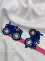 Нашивка машинка синяя 8,5х5 см