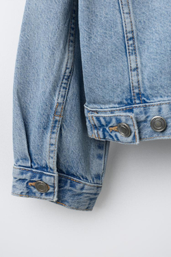 ZARA ДЖИНСОВАЯ КУРТКА С КАРМАНАМИ, СИНИЙ