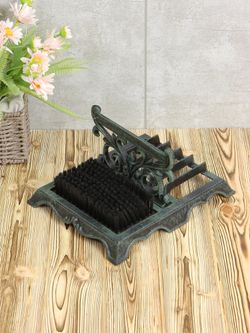 Iron Garden Подставка-скребок с щеткой для обуви