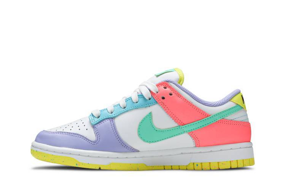 Кроссовки Nike Dunk Low Se "Easter Candy" (Женская размерная сетка)