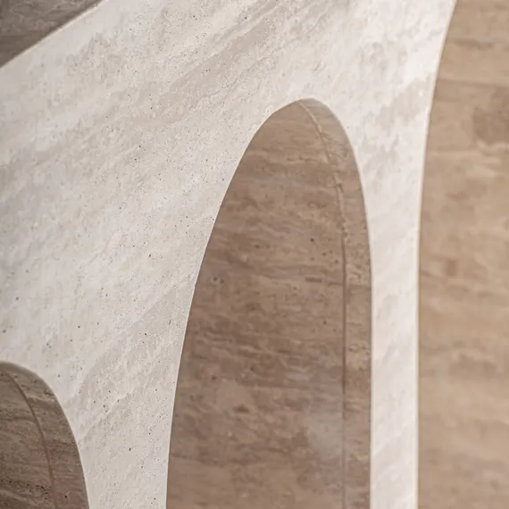 Консоль из травертина THIENNES