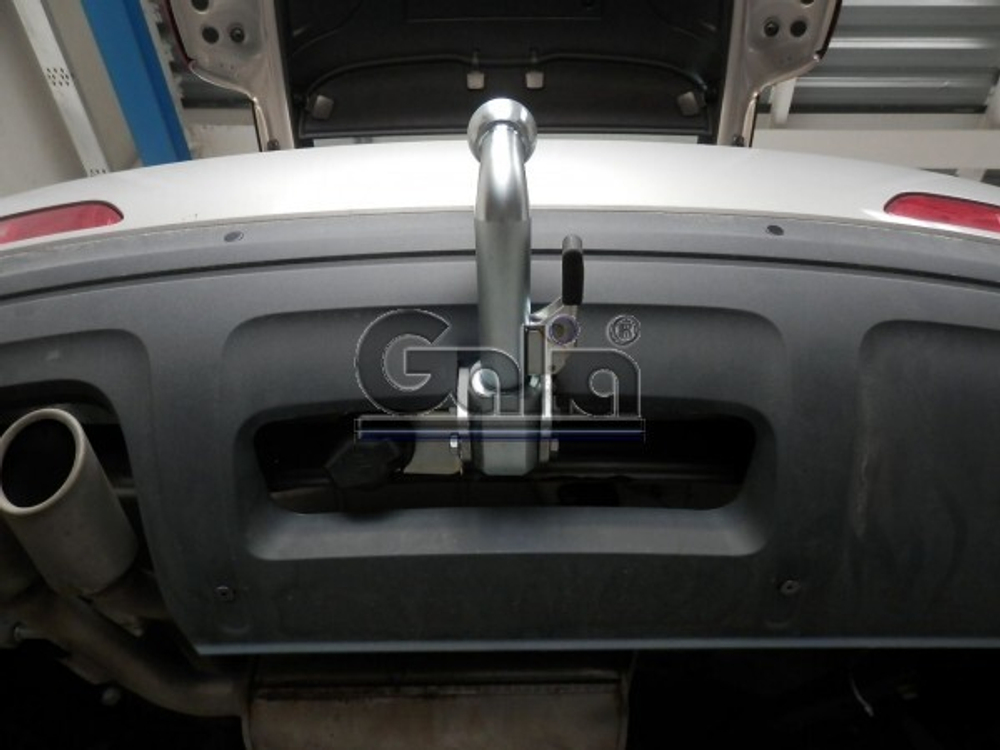 Фаркоп оцинкованный Galia V069A для Volkswagen Tiguan 2007-2016, 2016-, Audi Q3 2011-2018(паспорт и сертификат в комплекте)(без электрики)