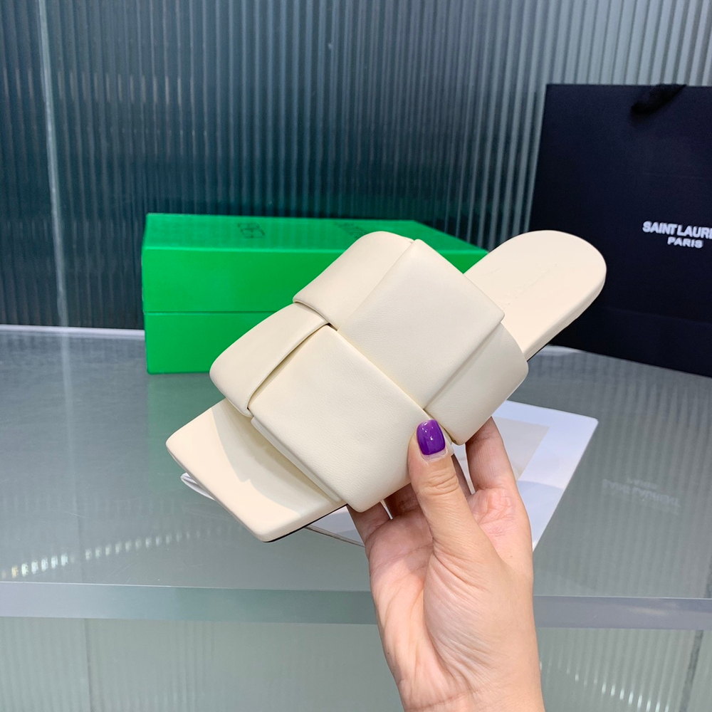 Bottega Veneta Patch Flat Mule