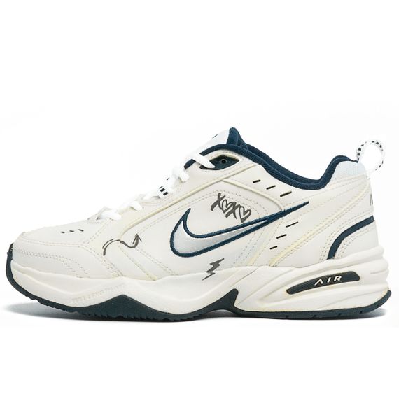 【 】 Nike Air Monarch 4