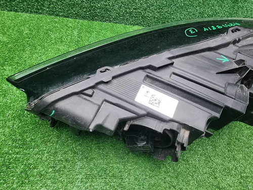 Фара правая Skoda Rapid 2 (2020-2023) LED