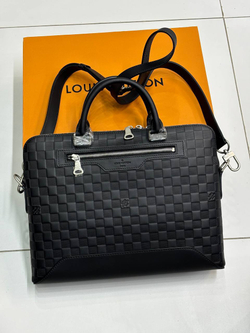 Портфель Louis Vuitton