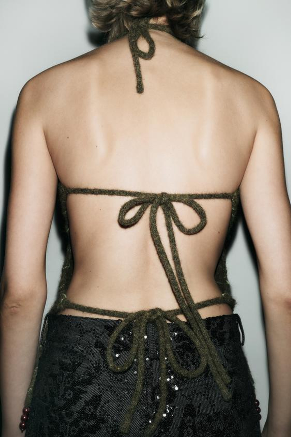 ZARA ТРИКОТАЖНЫЙ ТОП С БУСИНАМИ «НОВОГОДНИЕ ЕЛКИ», ЗЕЛЕНЫЙ