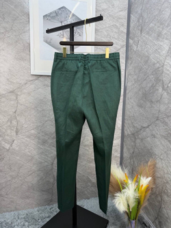 Льняной костюм Kiton