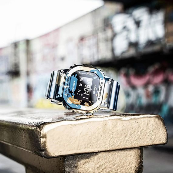 Мужские часы Casio G-Shock GM-5600SS-1E