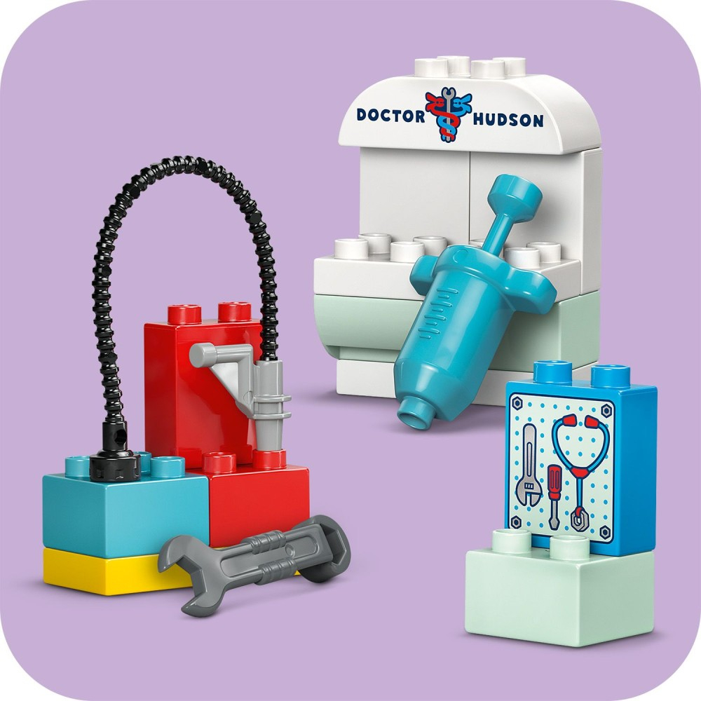OUTLET LEGO DUPLO Disney - Визит МакКуина в мастерскую Шерифа 10456