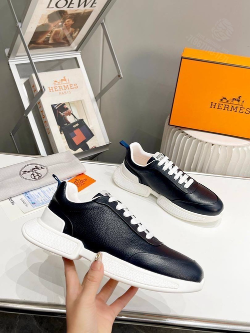 Кроссовки Hermes