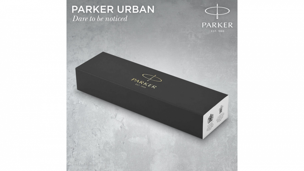 Шариковая ручка Parker Urban (матовый черный лак) Muted Black Chrome Trim, стержень: M, цвет чернил: blue/black, в подарочной упаковке.