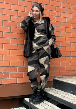 Брюки со стрелкой / бежевый