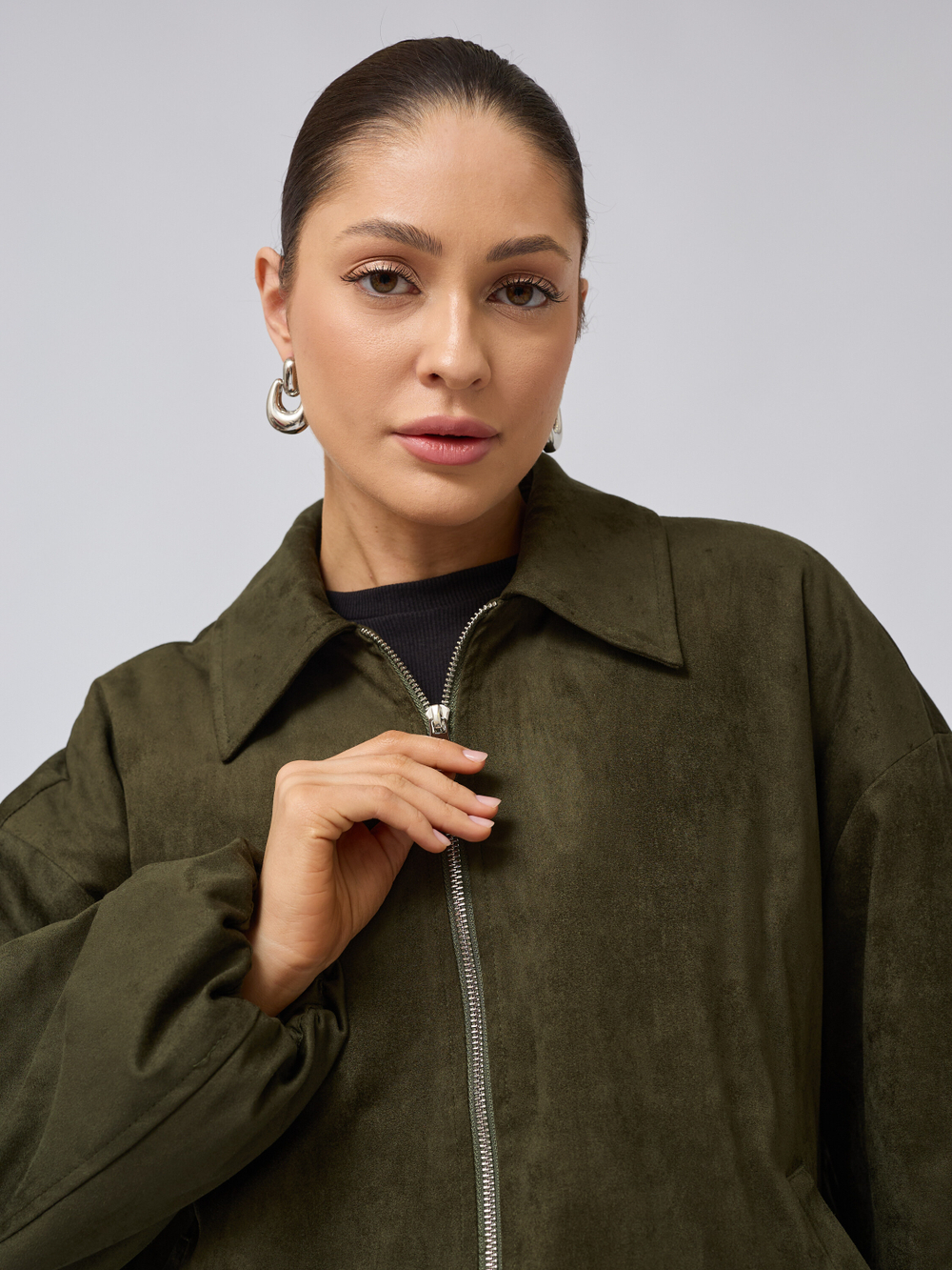 Бомбер утепленный из замши