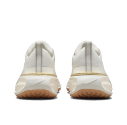 Женские кроссовки Nike ZoomX Invincible 3 'Light Bone Sail Gum' DR2660-008