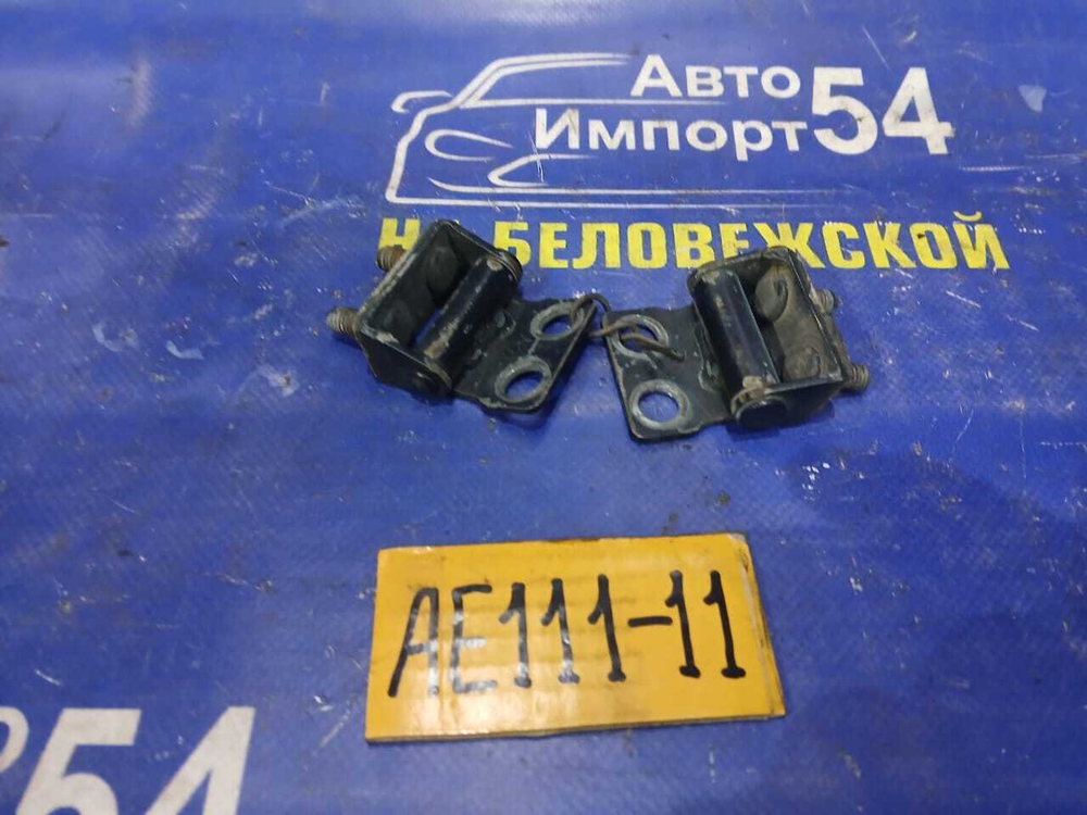 Петля багажника TOYOTA SPACIO 1998