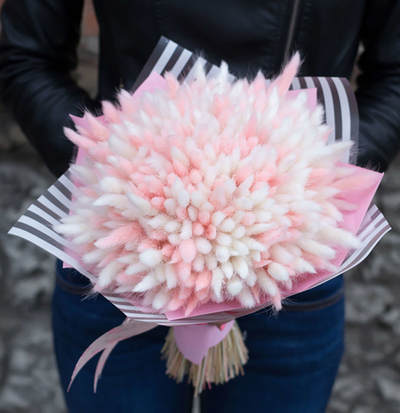 Букет сухоцветов из лагуруса - нежность